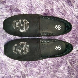 Women's skull shoes